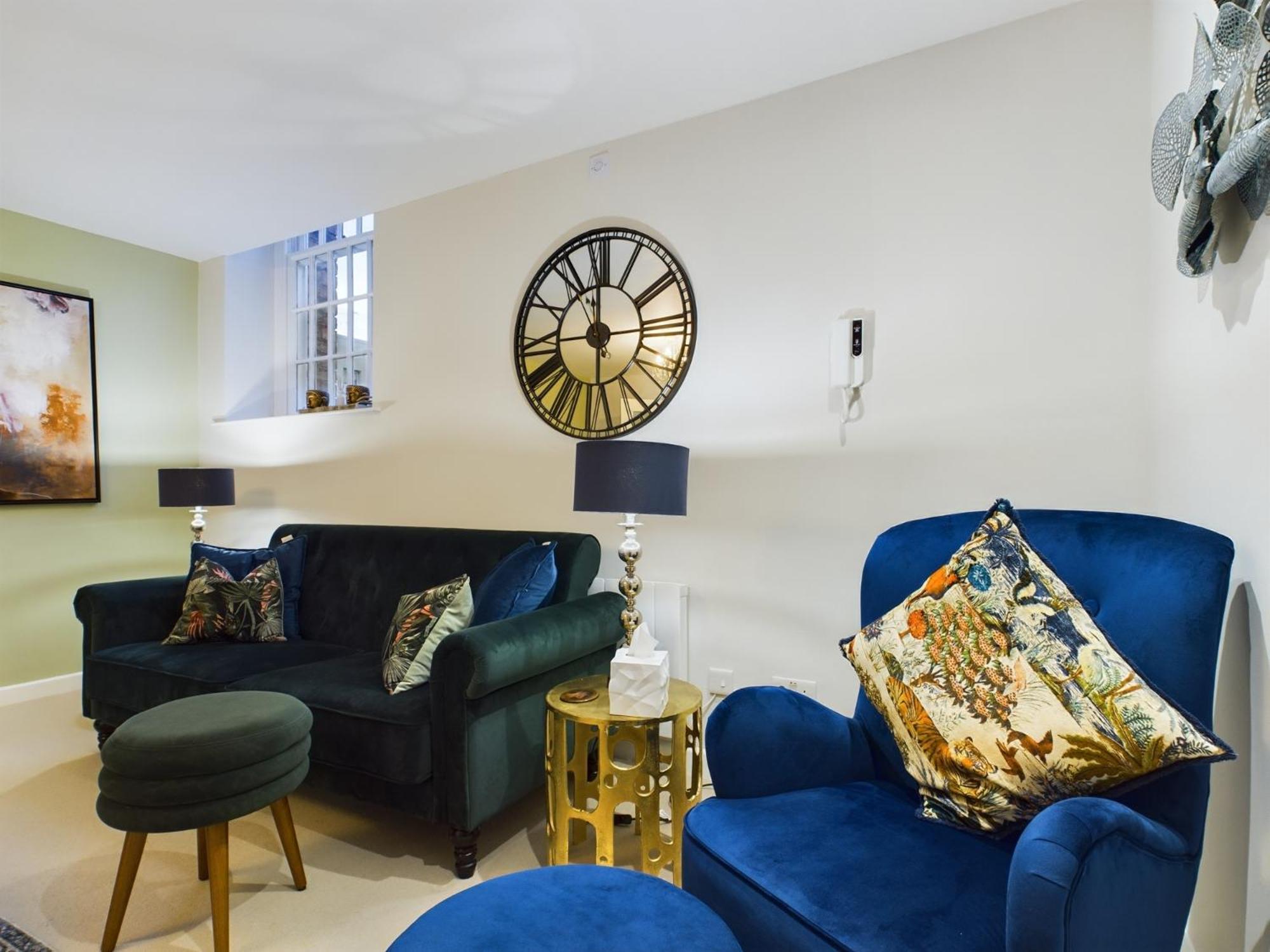 Modern Duplex Central Free Parking Wi-Fi Appartement Cheltenham Buitenkant foto